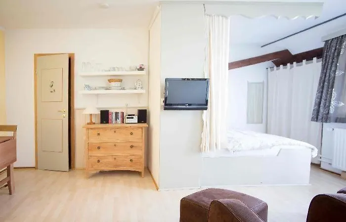 아파트 Haubarg-ferienwohnung-f-18 *